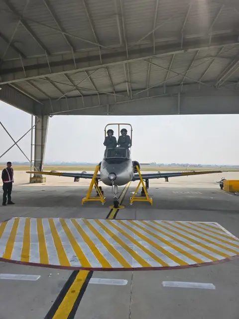Air Chief Kiran Sortie: Air Chief Marshal AP Singh Flies His Last IAF Sortie With His First Flying Instructor