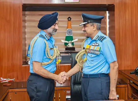 Air Chief Marshal AP Singh superannuates after 42 years, lays wreath at National War Memorial