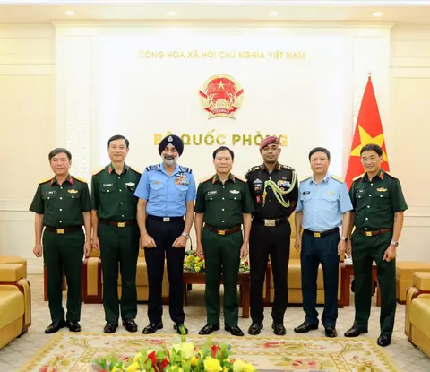 Air Chief Vietnam engagements add Ho Chi Minh tribute, Army chief talks