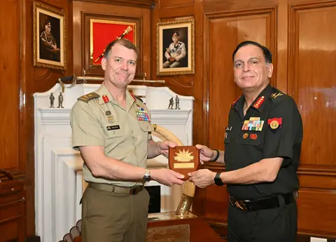 Australian Army Deputy Chief Maj Gen Chris Smith Calls on COAS Gen Dhiraj Seth