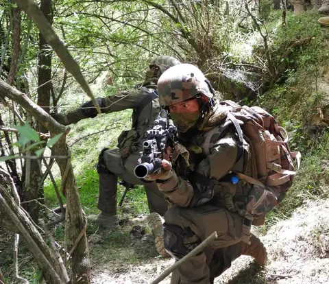 Para SF