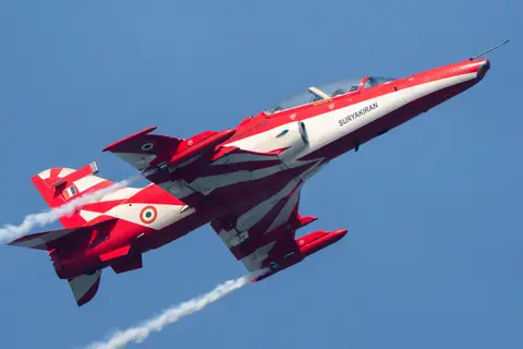 IAF Surya Kiran Aerobatic Team to Perform in Chandigarh on March 27–28 at Sukhna Lake