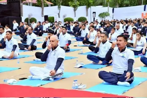 Indian Coast Guard Yoga Sangam 2026 Draws Thousands Across Ships and Stations on International Day of Yoga