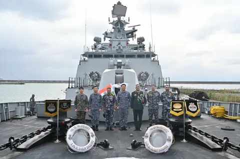INS Sahyadri at Busan as India and Korea navies begin second bilateral exercise